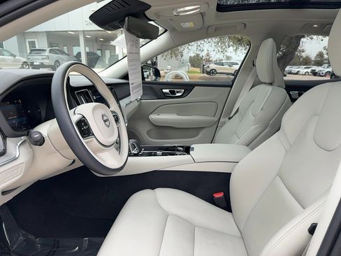 Certified 2023 Volvo S60 T8 Plus image 12