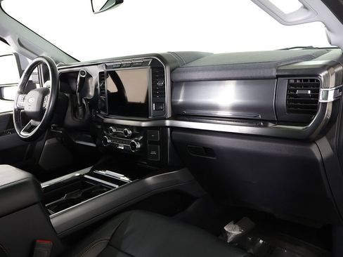 Used 2023 Ford F250 Lariat w/ Lariat Ultimate Package AWD/4WD image 35