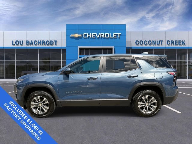 Used 2026 Chevrolet Equinox LT w/ Safety and Technology Package FWD image 5