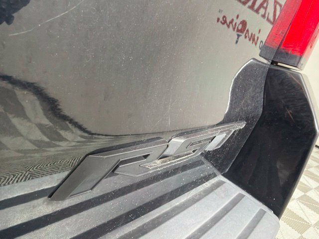 Used 2019 Chevrolet Tahoe Premier AWD/4WD image 14