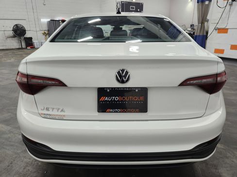 Used 2022 Volkswagen Jetta S image 15