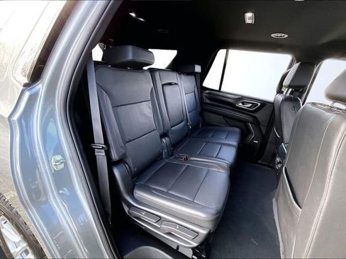Used 2023 Chevrolet Tahoe LT w/ Luxury Package image 25