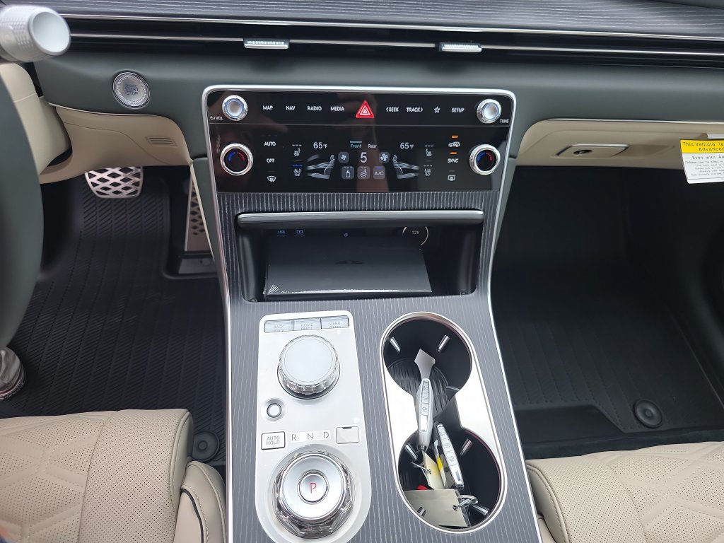 New 2027 Genesis GV80 3.5T e-SC AWD/4WD image 27
