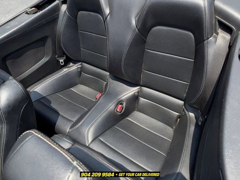 Used 2016 Ford Mustang GT Premium RWD image 17