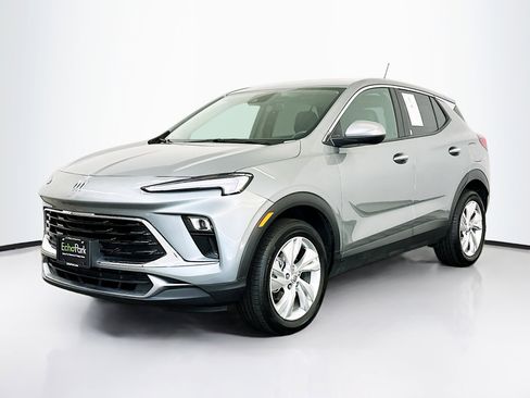 Used 2025 Buick Encore GX Preferred image 3