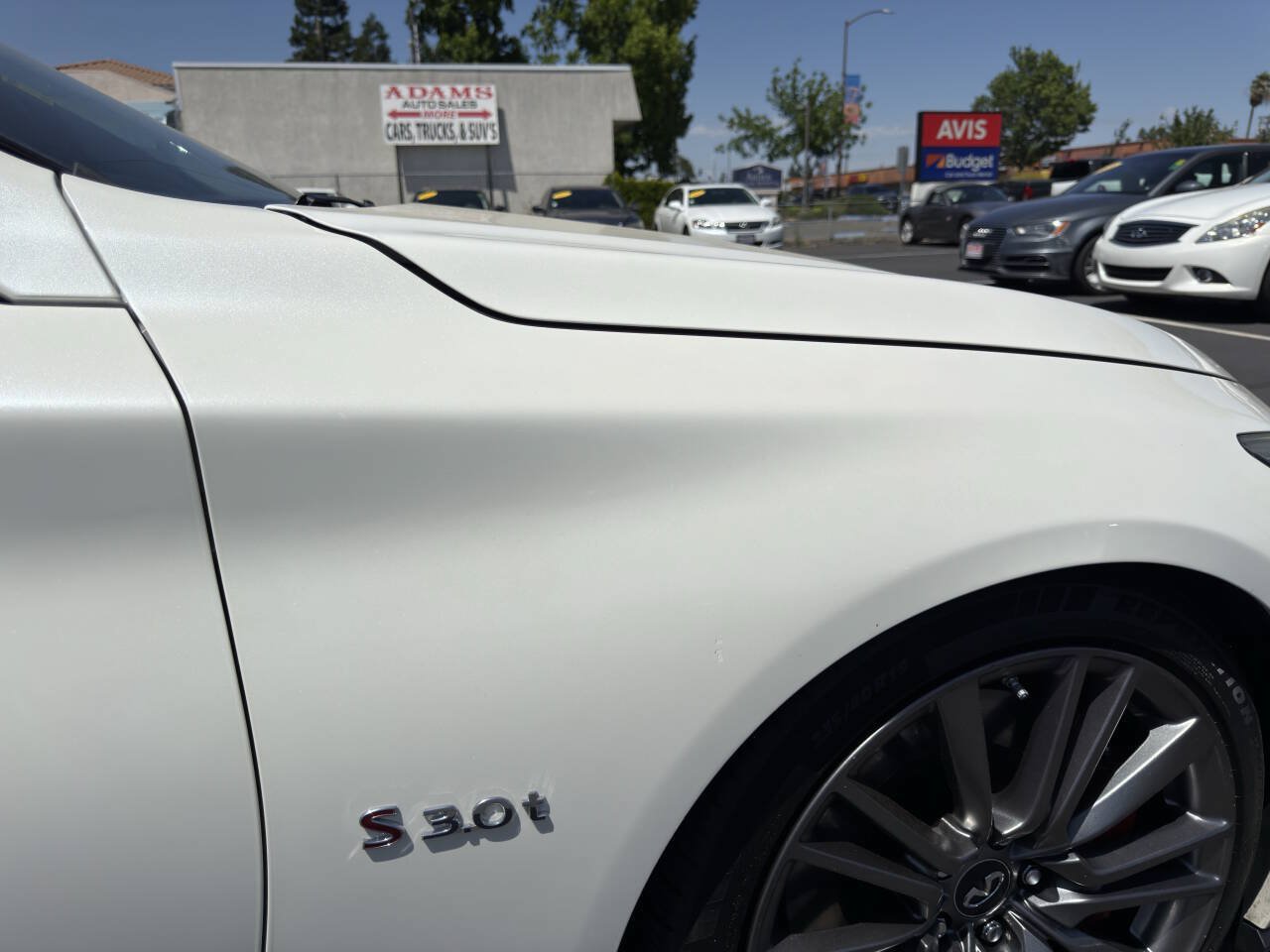 Used 2018 INFINITI Q50 Red Sport 400 w/ Sensory Package (Sport) RWD image 26