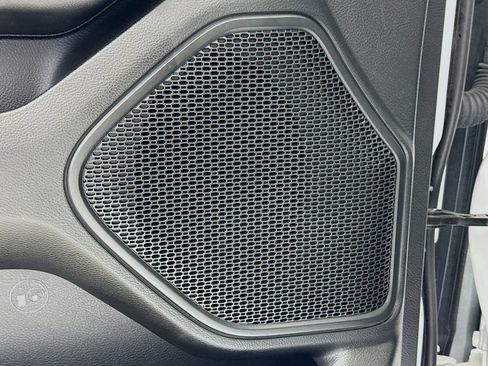 Used 2025 RAM 1500 Lone Star image 18