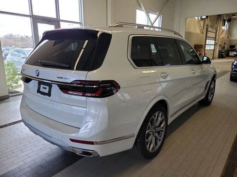 New 2026 BMW X7 xDrive40i AWD/4WD image 7