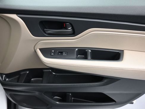 Used 2024 Honda Odyssey EX-L image 54