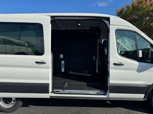 New 2025 Ford Transit 250 148 Medium Roof w/ Load Area Protection Package image 16