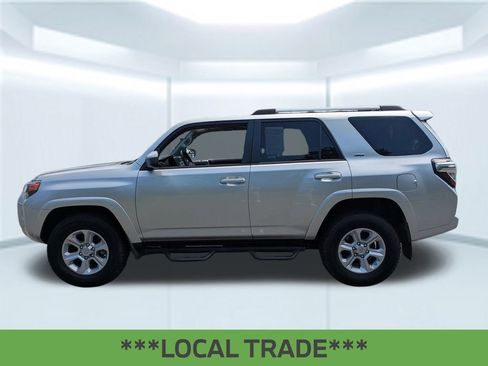 Used 2021 Toyota 4Runner SR5 image 2