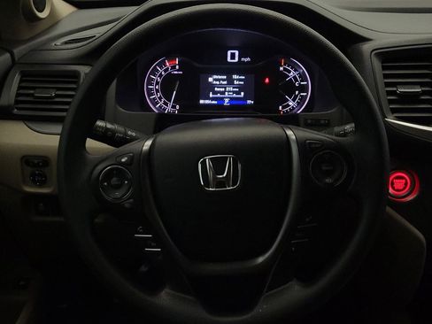 Used 2018 Honda Pilot EX image 22