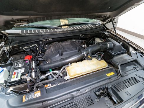 Used 2018 Ford Expedition Max XLT w/ Equipment Group 202A image 36