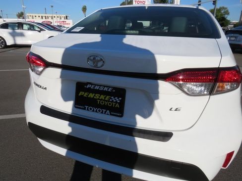 Certified 2022 Toyota Corolla LE w/ LE Premium Package image 12