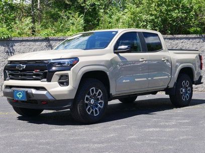Used 2023 Chevrolet Colorado Z71 w/ Z71 Convenience Package 2