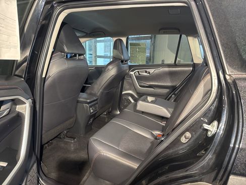 Used 2024 Toyota RAV4 Adventure image 13