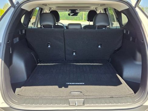 Used 2025 Hyundai Tucson SEL image 16
