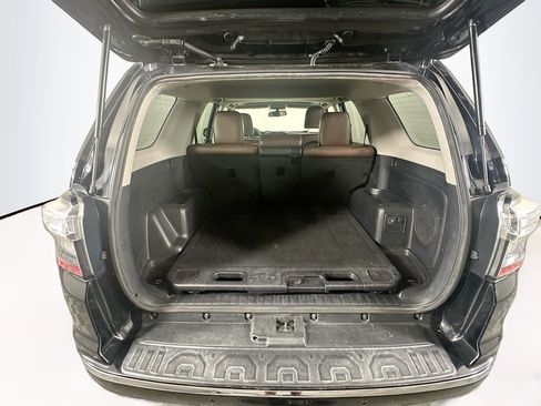 Used 2015 Toyota 4Runner Limited AWD/4WD image 28