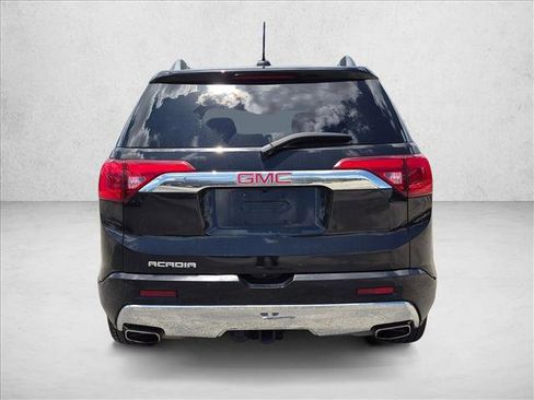 Used 2018 GMC Acadia Denali w/ Technology Package FWD image 6