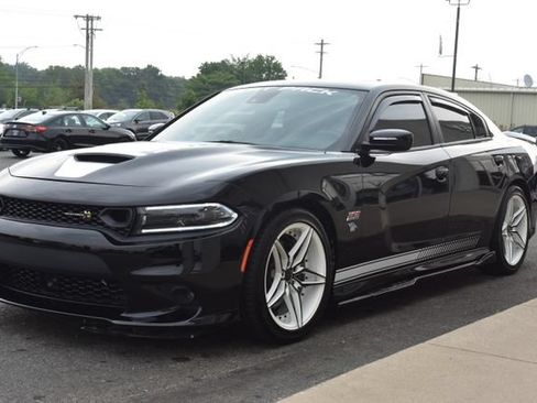 Used 2023 Dodge Charger Scat Pack w/ Plus Group RWD image 14