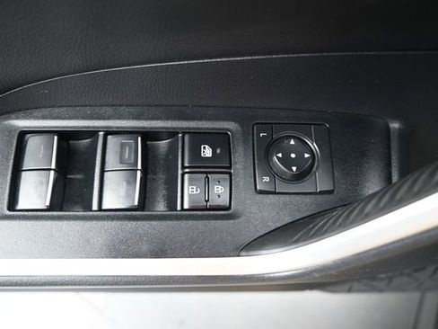 Used 2024 Toyota RAV4 XSE AWD/4WD image 11