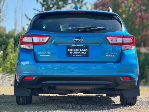 Used 2017 Subaru Impreza 2.0i Limited AWD/4WD image 6