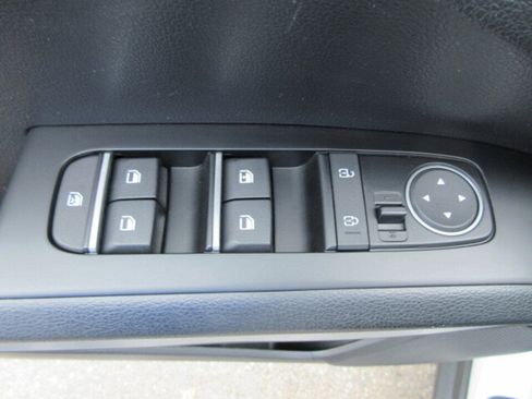 Used 2024 Kia Soul LX w/ Option Group 015 image 11