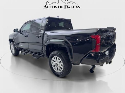 Used 2026 Toyota Tacoma SR5 AWD/4WD image 9