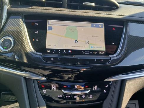 Certified 2024 Cadillac XT6 Sport w/ Technology Package image 30