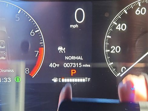 Certified 2025 Honda HR-V Sport image 12