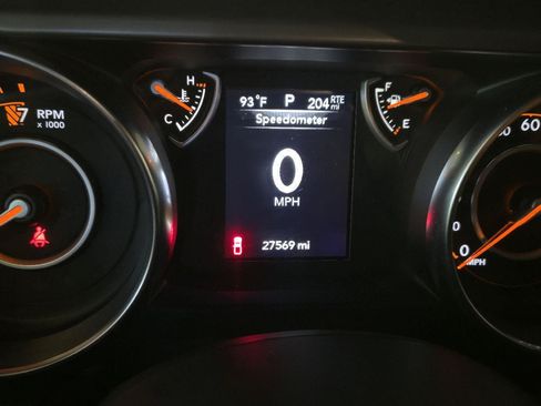 Used 2023 Jeep Gladiator Sport AWD/4WD image 15