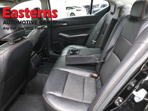 Used 2022 Nissan Altima 2.0 SR FWD image 21