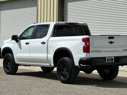New 2026 Chevrolet Silverado 1500 ZR2 w/ Dark Appearance Package