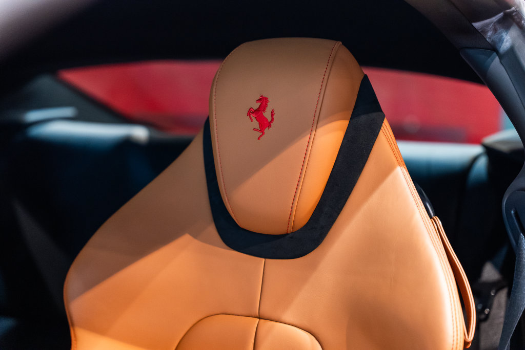 Certified 2021 Ferrari Roma RWD image 6