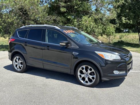Used 2014 Ford Escape Titanium FWD image 2