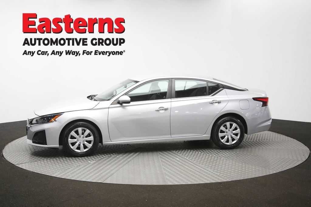Used 2023 Nissan Altima 2.5 S FWD image 57