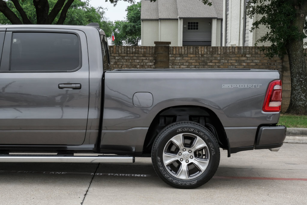 Used 2023 RAM 1500 Laramie AWD/4WD image 22