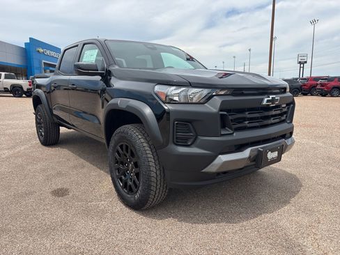 New 2026 Chevrolet Colorado Trail Boss AWD/4WD image 8