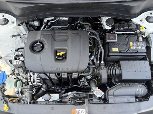 Certified 2025 Kia Seltos S AWD/4WD image 34