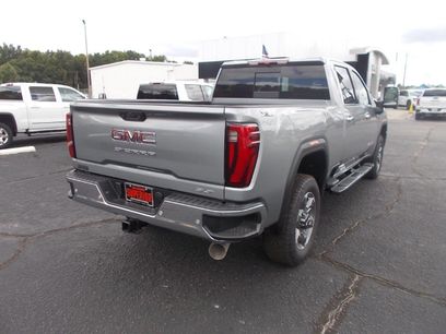 New 2026 GMC Sierra 2500 SLT w/ SLT Premium Package
