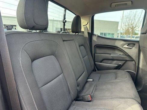 Used 2016 Chevrolet Colorado LT w/ LT Convenience Package image 14