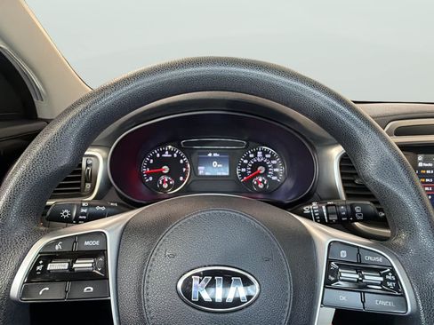 Used 2019 Kia Sorento FWD V6 image 28