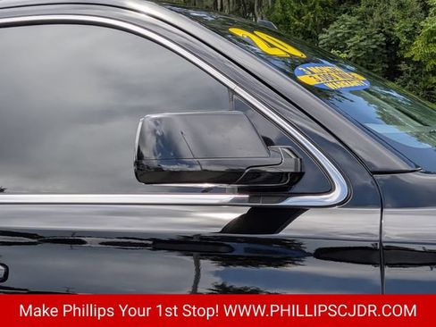 Used 2020 Chevrolet Tahoe LT RWD image 11
