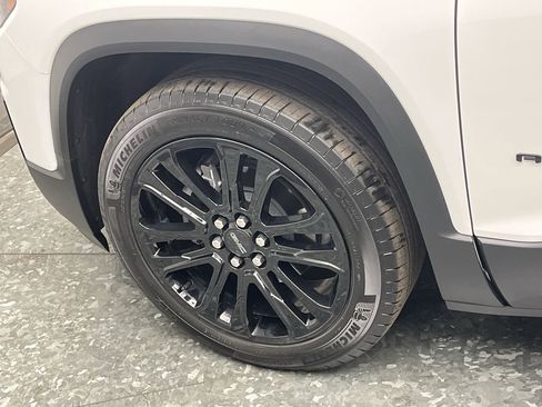 Certified 2023 GMC Acadia SLT w/ Elevation Edition image 36