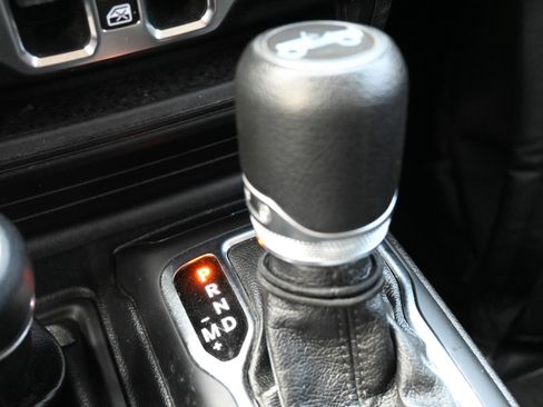 Used 2020 Jeep Wrangler Unlimited Sport S AWD/4WD image 23
