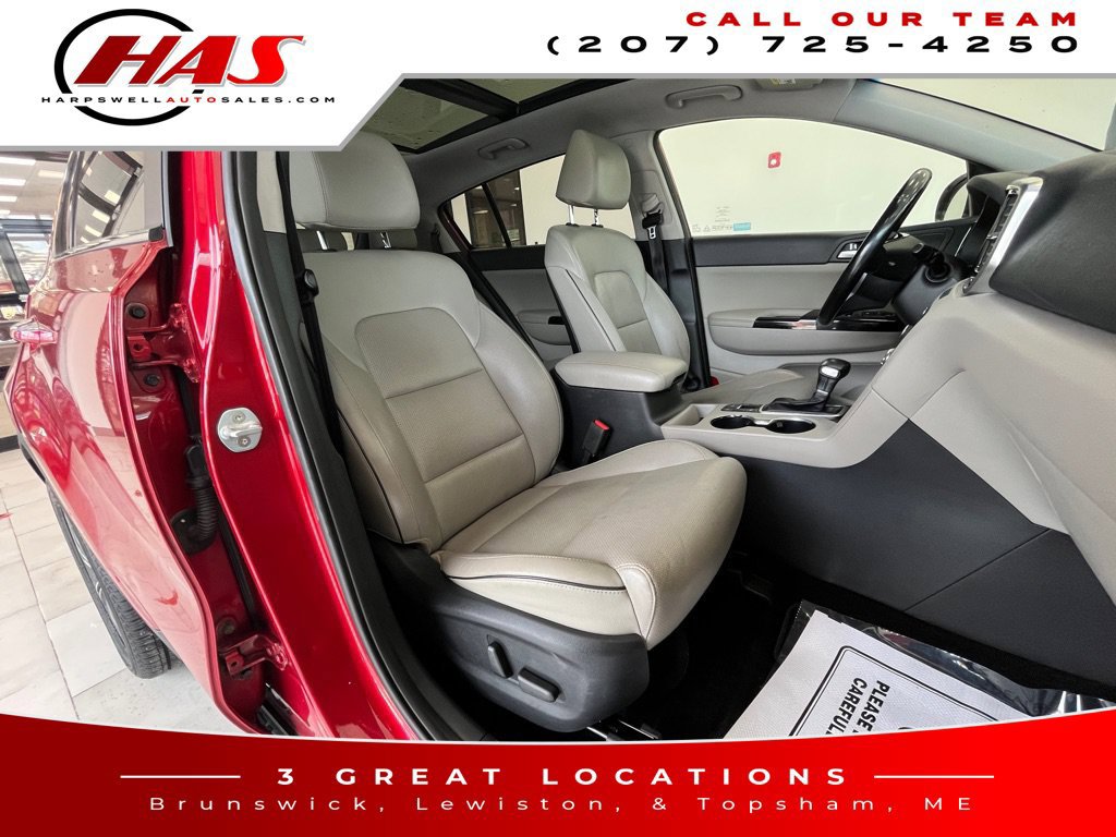 Used 2020 Kia Sportage EX w/ Option Group 15 AWD/4WD image 11