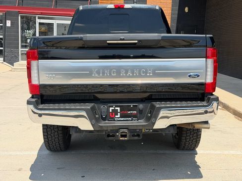 Used 2017 Ford F350 King Ranch w/ King Ranch Ultimate Package AWD/4WD image 12