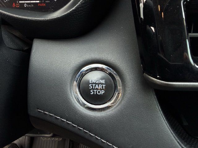 Used 2023 Toyota Highlander Limited FWD image 24