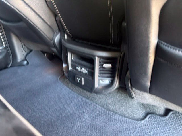 Used 2023 RAM 1500 Laramie AWD/4WD image 14