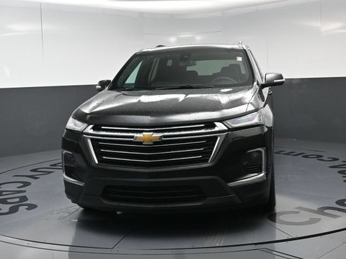 Used 2023 Chevrolet Traverse LT FWD image 5
